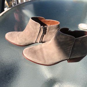 Sam Edelman petty ankle bootie